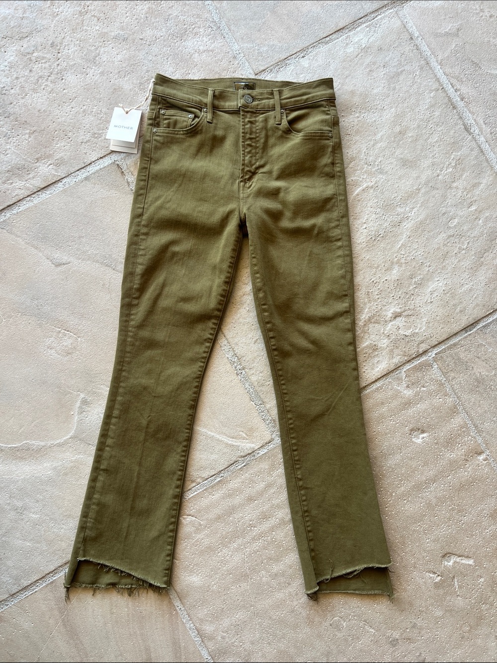 NWT MOTHER The Insider Crop Step Fray